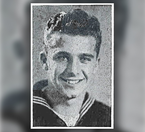 مركز ماكارثي الرياضي مغطى برشاقة زرقاء